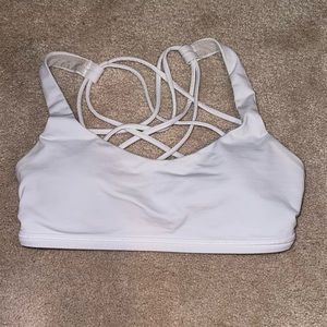 Lululemon Free to be Wild Bra